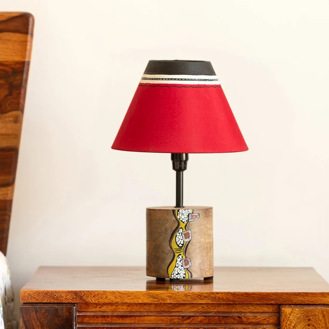 'Abstract Mosaic' Hand-Painted Decorative Table Lamp In Mango Wood (32.5 cm)