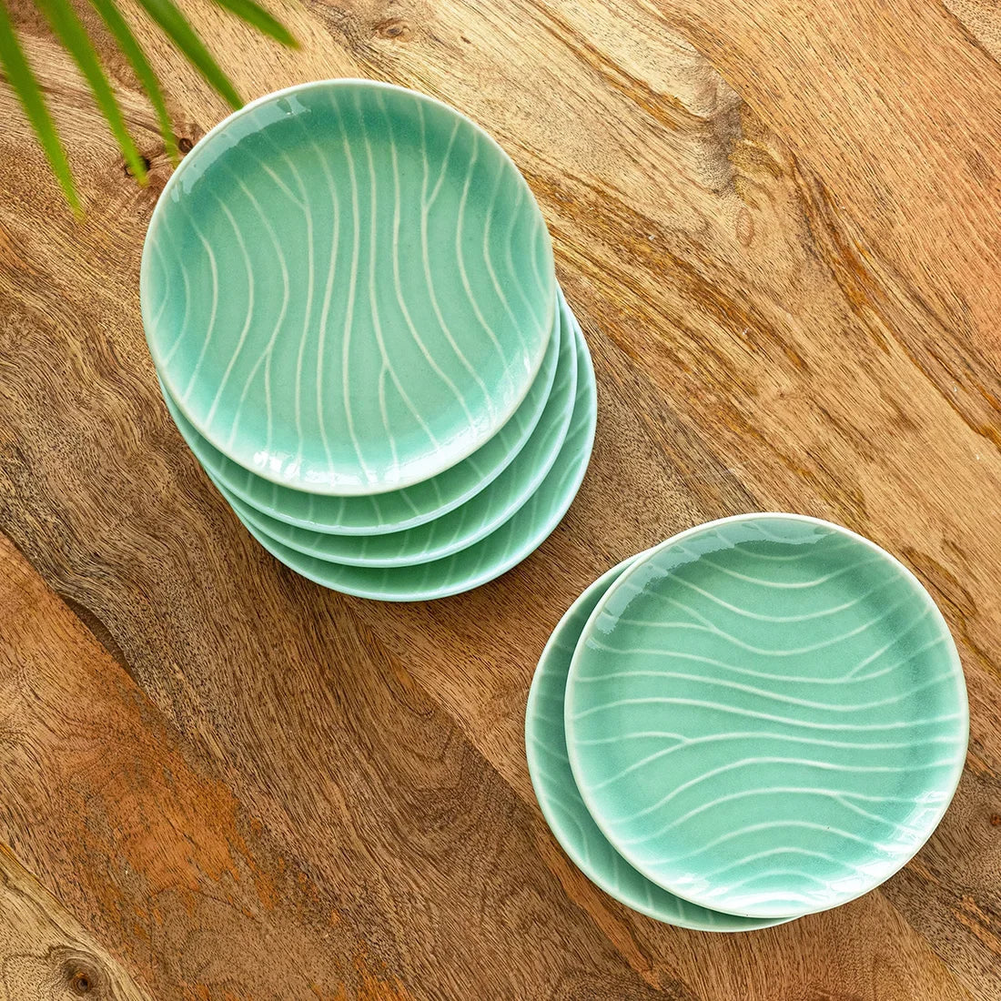 'Carribean Green' Hand Glazed Ceramic Side/Quarter Plates (Set of 6, Microwave Safe, Hand-Etched)